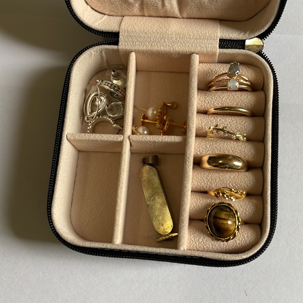SALE!!!Jewelry Box Organizer - Picture 6 of 10